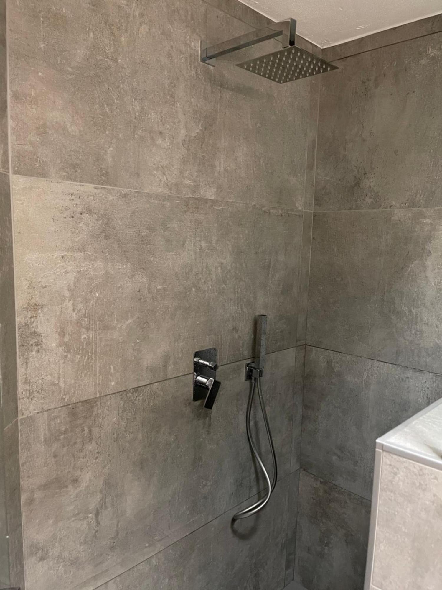 Bilocale Zona Navigli Apartment Milan Luaran gambar