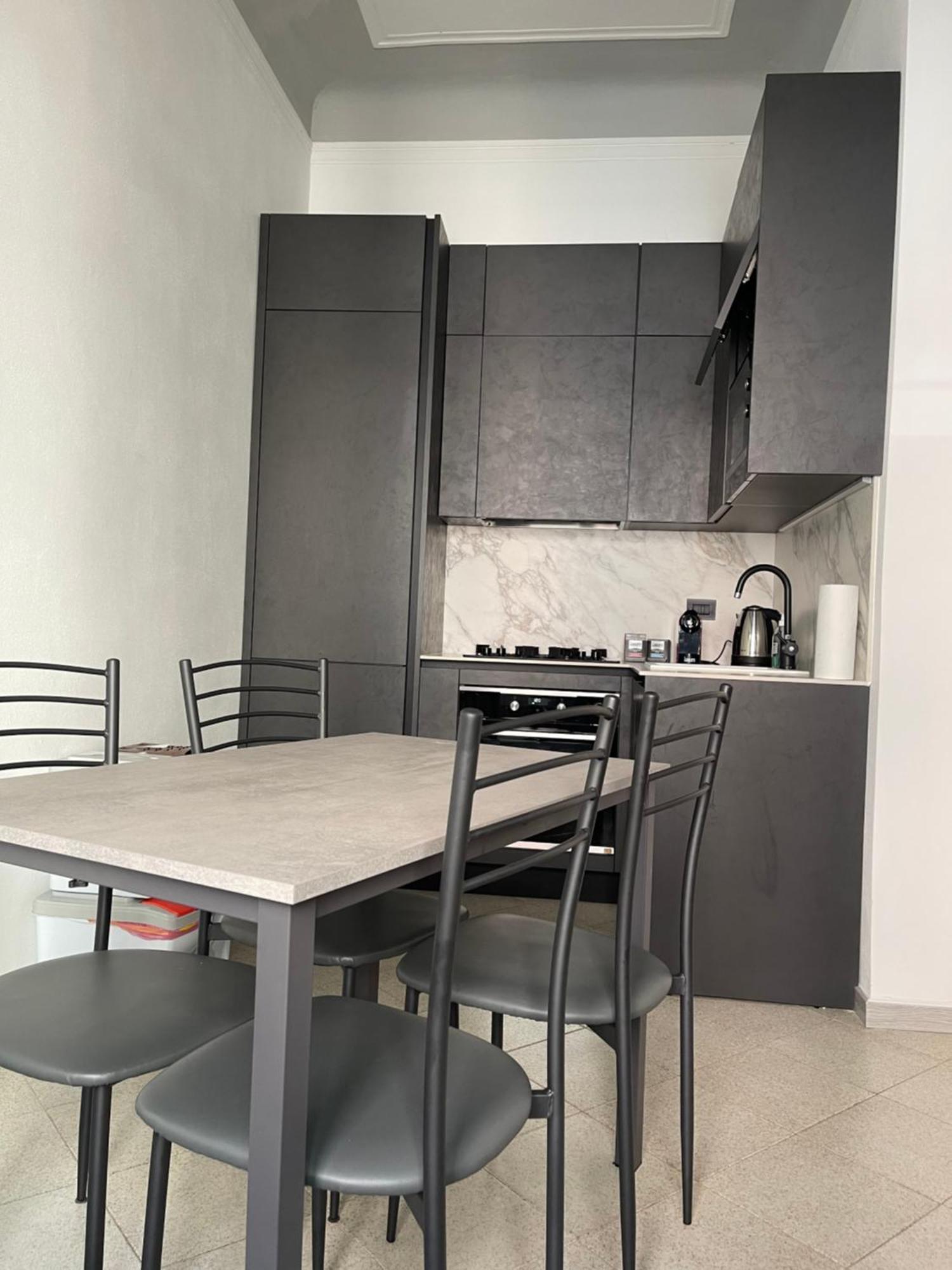 Bilocale Zona Navigli Apartment Milan Luaran gambar